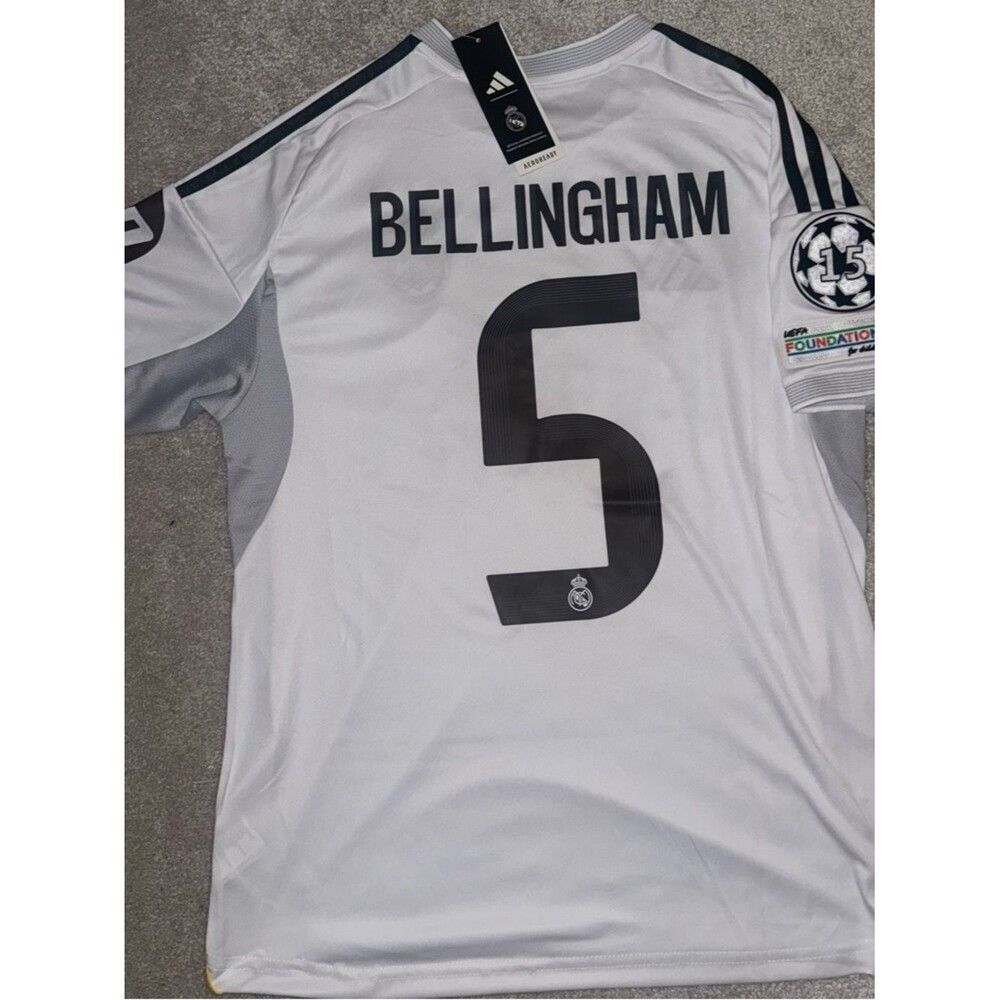Real Madrid 25/26 home jersey Bellingham #5 new with tags small champions league